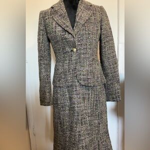 Harold’s Women's Tweed Jacket and Skirt Set